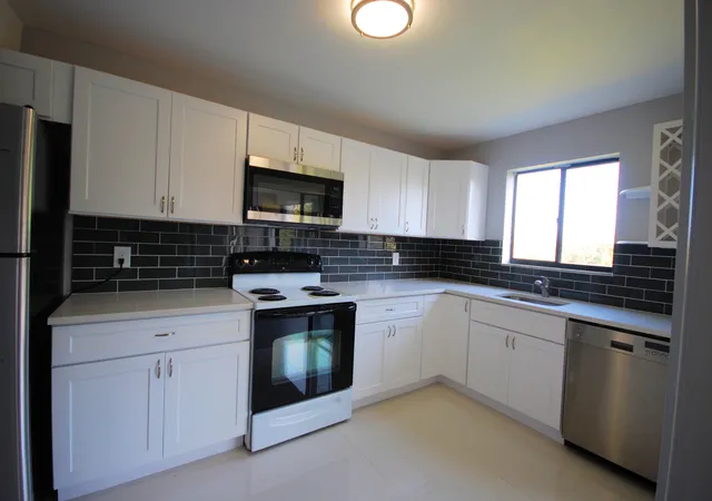 Condo for sale at 5917 Via Vermilya #308, Lake Worth, FL 33462 | MLS# B26051939 | Listing updated on 2026-07-23