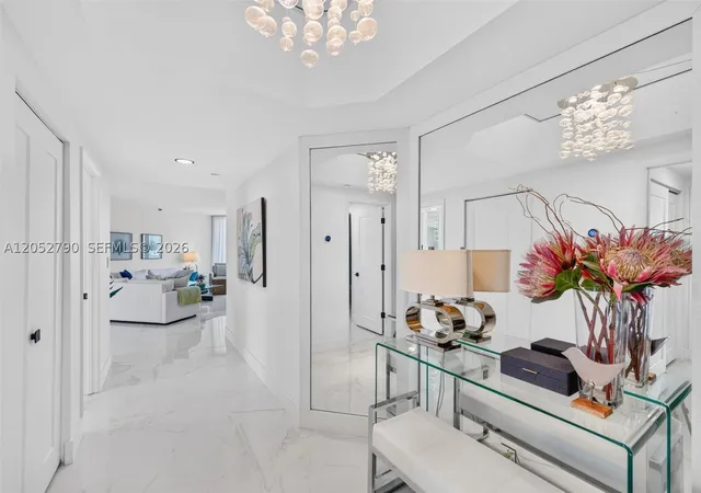 3rd image of 2800 Island Blvd, Aventura, FL 33160