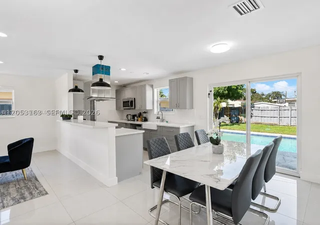 Photo 2 of Single family home for sale at 6441 Meade St, Hollywood, FL 33024 | MLS# A12053163 | Listing updated on 2026-08-24