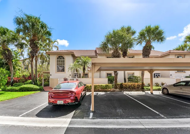 4th image of 14388 Emerald Lake Dr #2, Delray Beach, FL 33446 | MLS# B26052027