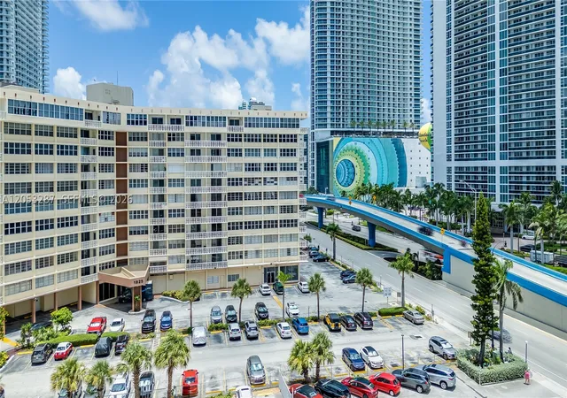Photo 3 of Condo for sale at 1825 S Ocean Dr #504, Hallandale Beach, FL 33009 | MLS# A12053287 | Listing updated on 2026-09-29