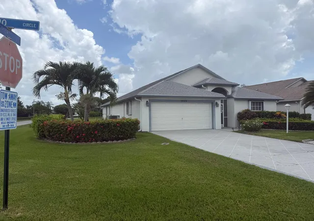 2nd image of 5025 Robino Cir, West Palm Beach, FL 33417 | MLS# B26052113