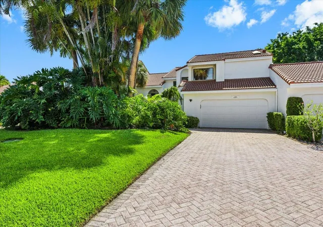 1st image of 7338 Woodmont Ct, Boca Raton, FL 33434 | MLS# B26052143
