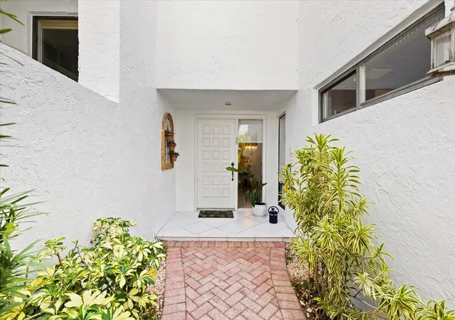 4th image of 7338 Woodmont Ct, Boca Raton, FL 33434 | MLS# B26052143