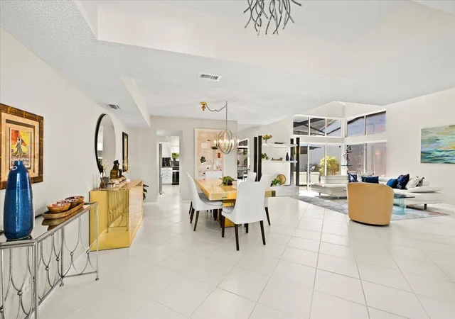 5th image of 7338 Woodmont Ct, Boca Raton, FL 33434 | MLS# B26052143