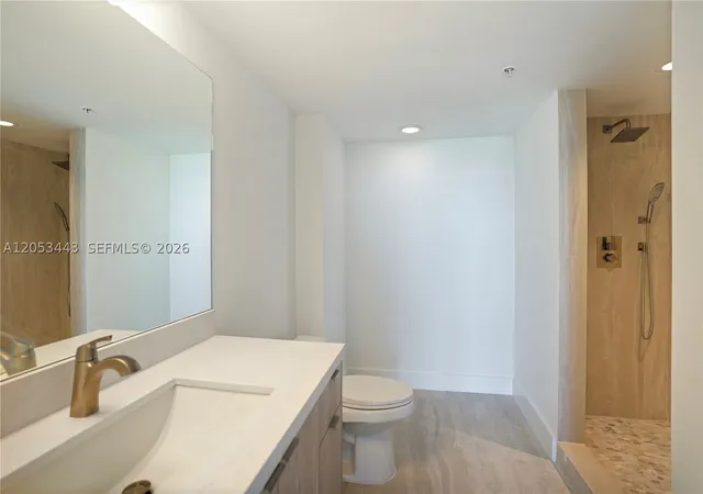 5th image of 650 West Ave #1404, Miami Beach, FL 33139 | MLS# A12053443