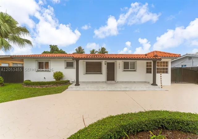 2900 SW 98th Ave