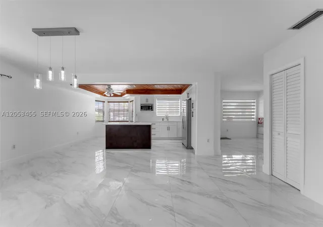 2900 SW 98th Ave
