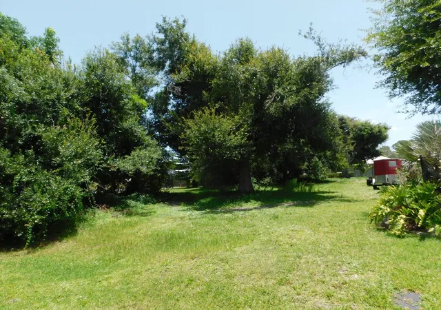 3rd image of 5212 Paleo Pines Cir, Fort Pierce, FL 34951 | MLS# B26052222