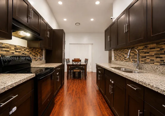 House for sale at 940 Ne 212Th Ter #940-01, Miami, FL 33179 | MLS# A12053013 | Listing updated on 2026-10-04