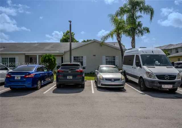 Photo 1 of House for sale at 940 Ne 212Th Ter #940-01, Miami, FL 33179 | MLS# A12053013 | Listing updated on 2026-10-04