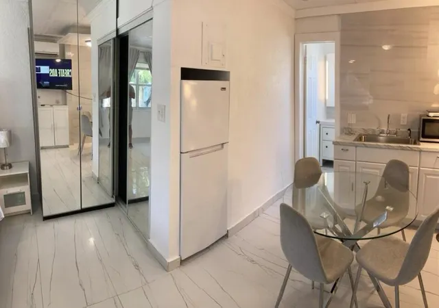 2nd image of 106 NW 12th Ave, Dania, FL 33004