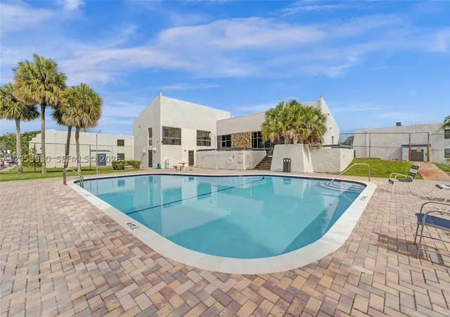 31st image of 2601 N 40th Ave #A-9, Hollywood, FL 33021 | MLS# A12053930