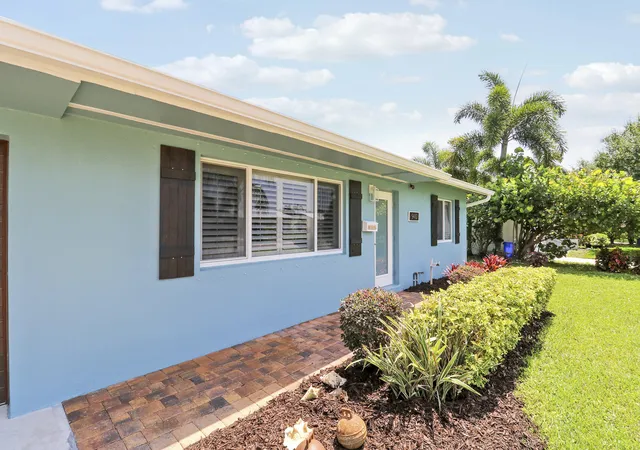 4th image of 940 Dogwood Rd, North Palm Beach, FL 33408 | MLS# B26052526