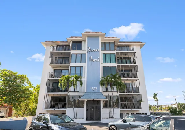 2nd image of 1839 Middle River Dr, Fort Lauderdale, FL 33305