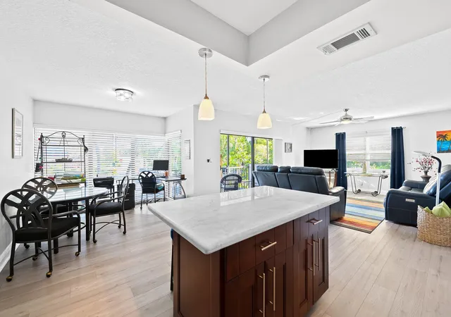 4th image of 1839 Middle River Dr #105, Fort Lauderdale, FL 33305 | MLS# B26052531