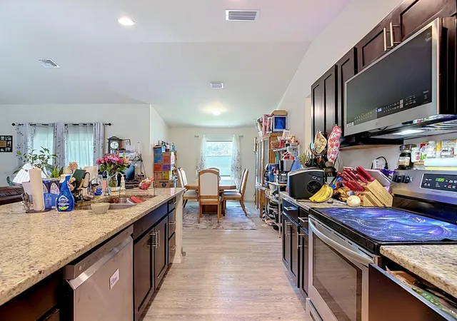 4th image of 5042 Se Tradewinds Cir, ,, FL 33935 | MLS# B26052580