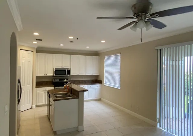 4th image of 4353 Legacy Ct, Delray Beach, FL 33445 | MLS# B26052601