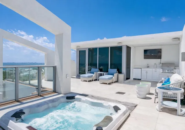2nd image of 3100 N Ocean Dr, Riviera Beach, FL 33404