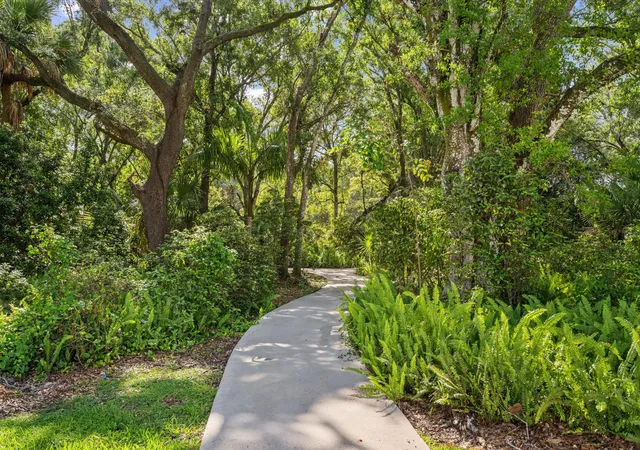 23rd image of 1851 Oak Berry Cir, Wellington, FL 33414 | MLS# B26052640