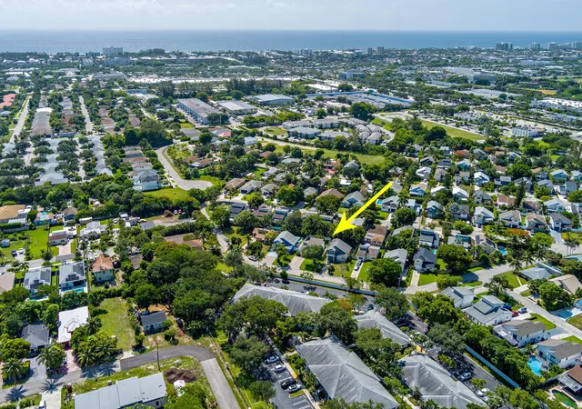 24th image of 2474 Douglas Ave, Delray Beach, FL 33444 | MLS# B26052665