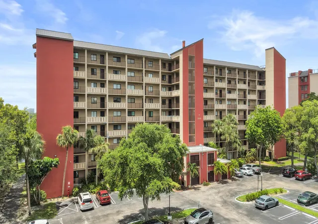 65th image of 2200 S Cypress Bend Dr #707, Pompano Beach, FL 33069 | MLS# B26052558