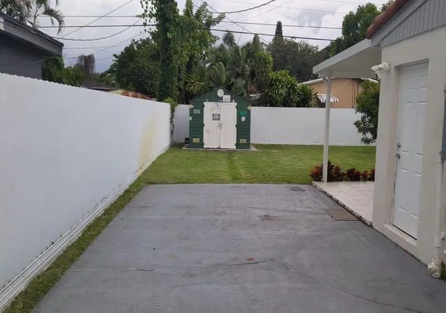 12th image of 6325 Grant Ct, Hollywood, FL 33024 | MLS# B26052824