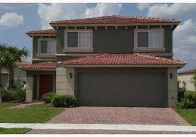 Homes for sale in Port St Lucie, FL | 2072 Sw Newport Isles Blvd, Port St Lucie, FL 34953 | MLS# B26052831