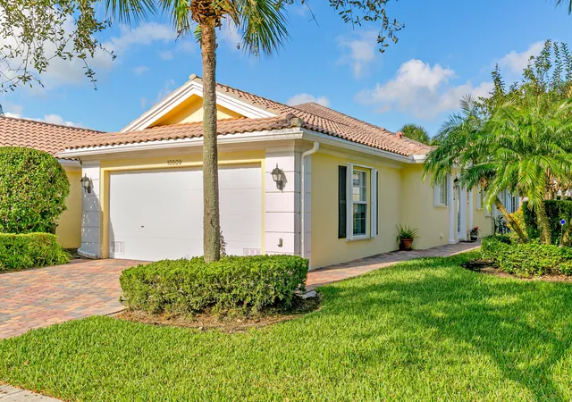 Homes for sale in Port St Lucie, FL | 10509 Sw Stratton Dr, Port St Lucie, FL 34987 | MLS# B26052855