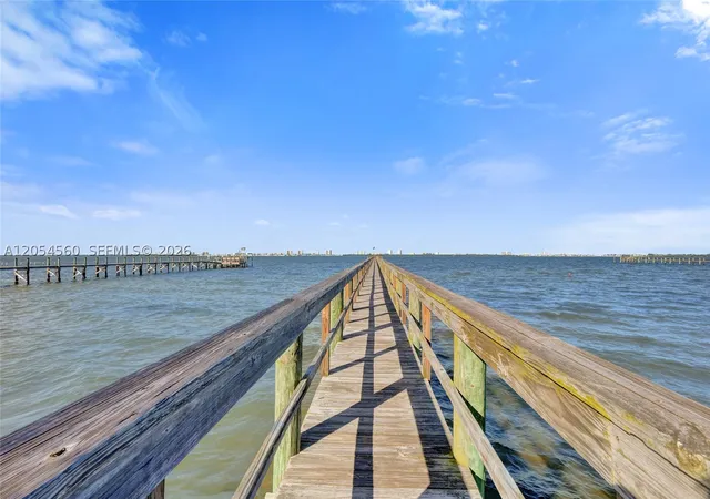 2nd image of 13513 S Indian River Dr Dr #Unit 6-01 Corner, Jensen Beach, FL 34957 | MLS# A12054560