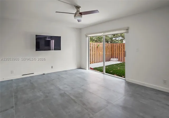 3rd image of 2161 Orange Grove Dr #A-9, Davie, FL 33324 | MLS# A12053960