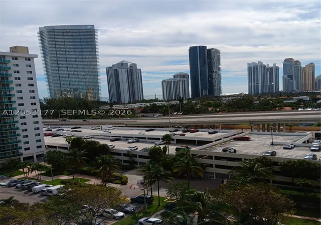 27th image of 19390 Collins Avenue #1014, Sunny Isles Beach, FL 33160 | MLS# A12053177