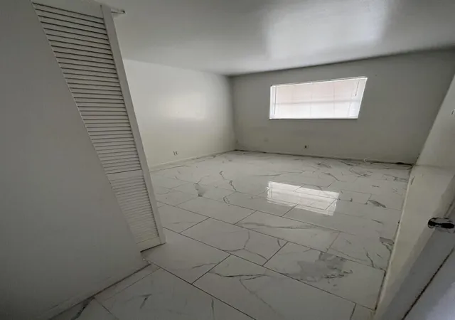 6th image of 101 Ne 41st St #E87, Oakland Park, FL 33334 | MLS# B26052952
