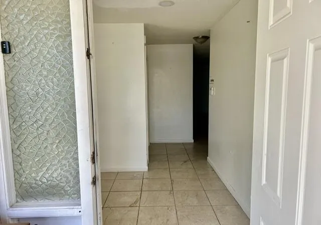 2nd image of 5371 Ne 17th Ter, Fort Lauderdale, FL 33334 | MLS# B26052957