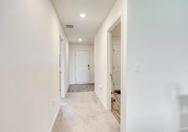 5th image of 773 Se 25Th Dr, Okeechobee, FL 34974 | MLS# B26052960