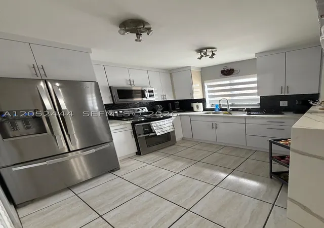 5th image of 2760 W 63Rd Pl #106-23, Hialeah, FL 33016 | MLS# A12052444