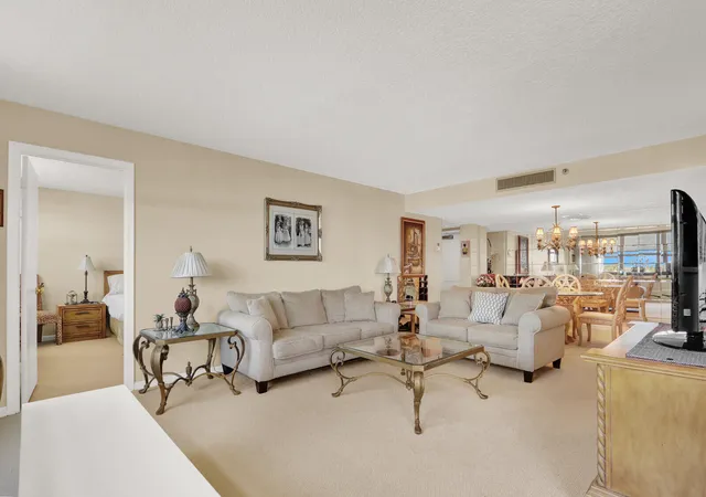 5th image of 1648 Jupiter Cove Dr #214, Jupiter, FL 33469 | MLS# B26053025
