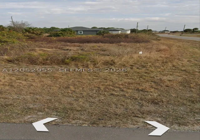 2nd image of 8026 Olive Circle, La Belle, FL 33935 | MLS# A12052955