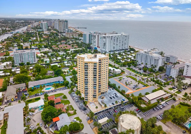 2nd image of 1200 Hibiscus Ave, Pompano Beach, FL 33062