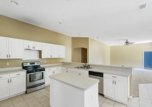 Homes for sale in Vero Beach, FL | 4655 52Nd Ave, Vero Beach, FL 32967 | MLS# B26053229