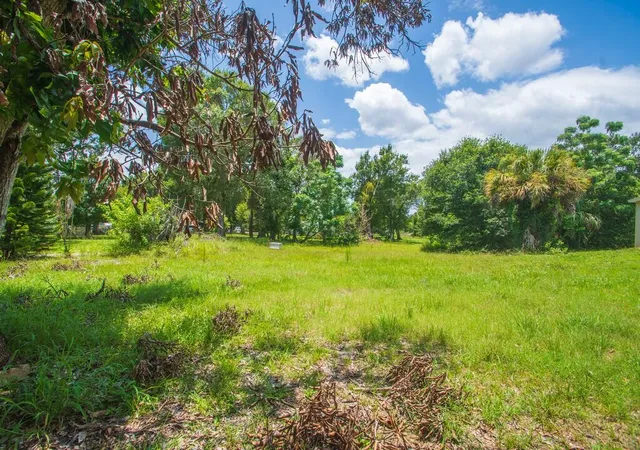 Homes for sale in Vero Beach, FL | 4655 52nd Ave, Vero Beach, FL 32967 | MLS# B26053229