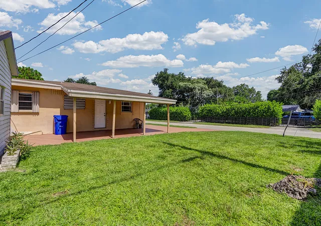 41st image of 2100 N 57th Ave, Hollywood, FL 33021 | MLS# B26053296