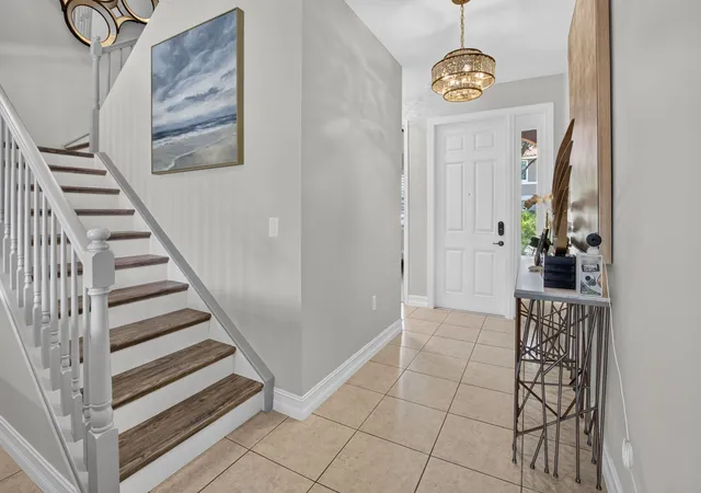 3rd image of 8059 Cactus Quartz Cir, Delray Beach, FL 33446 | MLS# B26053409