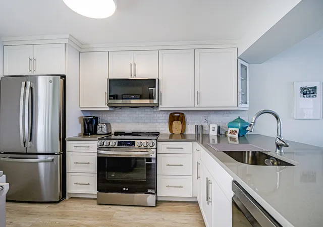 5th image of 1950 Sw Palm City Rd #Apt 8-203, Stuart, FL 34994 | MLS# B26053434