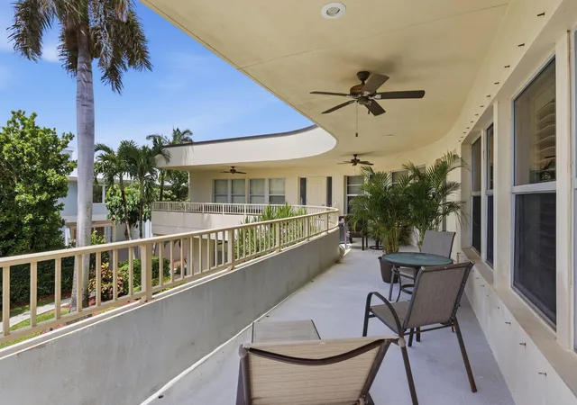 3rd image of 202 Gleason St #6, Delray Beach, FL 33483 | MLS# B26053400