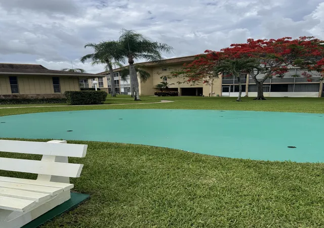 4th image of 700 Village Green Ct #221, Palm Springs, FL 33461 | MLS# B26053491