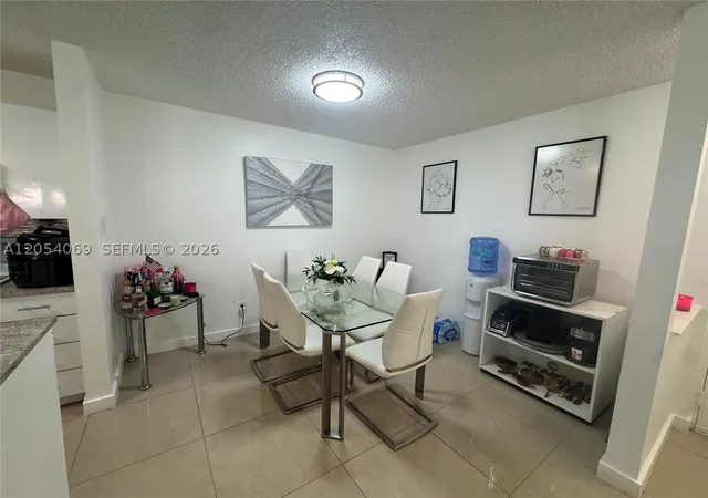 Listing Photo 3 - Condo for sale at Royal Palm Place, Unit 206 10610 Sw 158Th Ct, Royal Palm Place, Miami, FL 33196 | Built Year: 1990-1999
