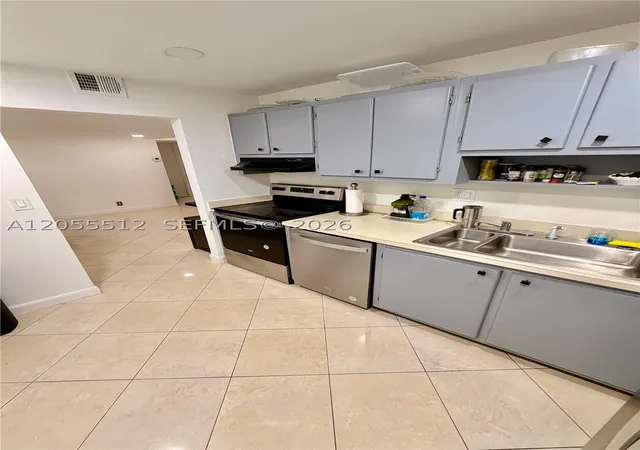 Photo 4 of Condo for sale at 6301 N University Dr #217, Tamarac, FL 33321 | MLS# A12055512 | Listing updated on 2026-08-26