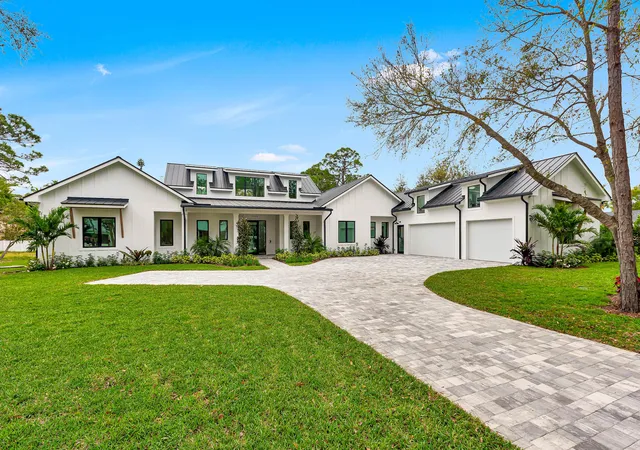 1st image of Xxx 75th Wy N, Palm Beach Gardens, FL 33418 | MLS# B26053529