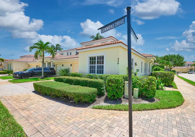 Homes for sale in Palm Beach Gardens, FL | 530 Commons Dr, Palm Beach Gardens, FL 33418 | MLS# B26053591